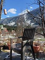 Nomadic Den Manali