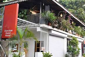 Local Stays By Dom Joao'S Guest House