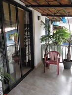 Local Stays By Dom Joao'S Guest House