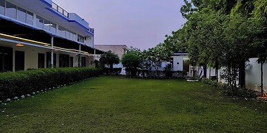 Atulya Green By Meyatri