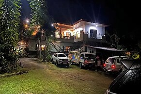 Mom Shie'S Apartelle