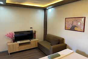 Mom Shie'S Apartelle