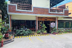 Mom Shie'S Apartelle