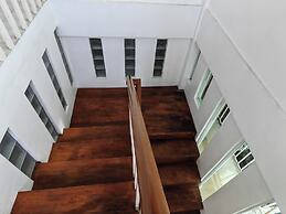 Connieboy Pension House