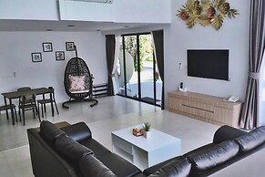 Chatnipa Beach Resort