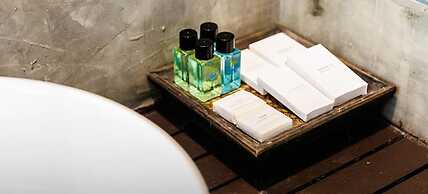 Chatnipa Beach Resort