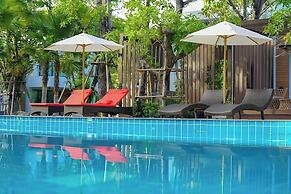 Chatnipa Beach Resort