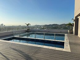 Comfortable and Modern Apartment With a Pool