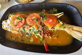 Comfortable and Modern Apartment With a Pool