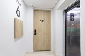 Comfortable and Modern Apartment With a Pool