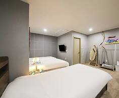 Hotel Stay hyun