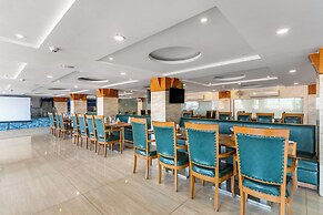 Treebo Premium Vinnie