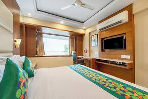 Treebo Premium Vinnie