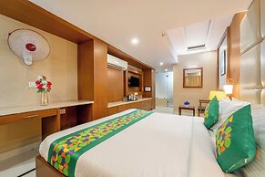 Treebo Premium Vinnie