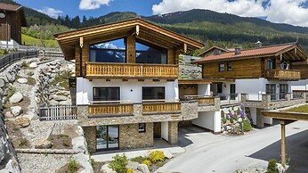 Chalet With Sauna Near Ski Bus