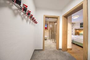Chalet With Sauna Near Ski Bus