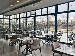 Boss Otel Kahramankazan