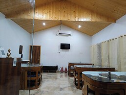 Blue Sheep Resort & Restaurant