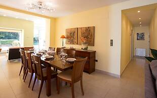 Private Pool, Garden, Barbecue and Beach Nearby