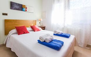 Private Pool, Garden, Barbecue and Beach Nearby