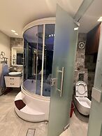 Charming Amman Apartment With Modern Amenities