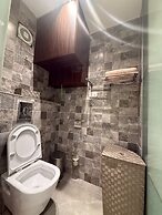 Charming Amman Apartment With Modern Amenities