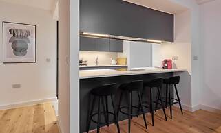 Chic Two-bedroom Haven in the Northern Quarter