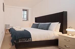 Stylish Two-bedroom Flat in the Northern Quarter