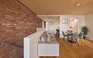 Elegant Two-bedroom Duplex in the Northern Quarter