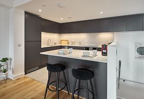 Charming Two-bedroom in the Northern Quarter