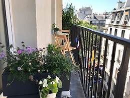 Lombards 2 Bedroom Citycosy