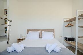 Mantis Seaside Houses