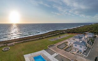 Mantis Seaside Houses