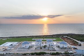 Mantis Seaside Houses