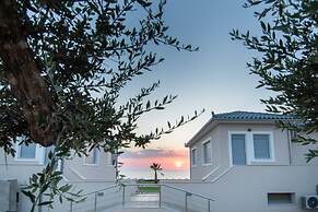 Mantis Seaside Houses