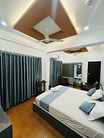 Enroute Delight Residency