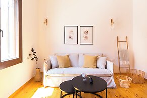 Old Town Charm-Cozy 2BR with Rooftop