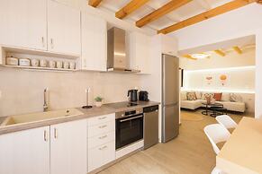 Old Town Charm-Cozy 2BR with Rooftop