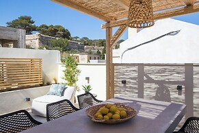 Old Town Charm-Cozy 2BR with Rooftop