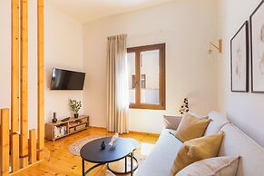 Old Town Charm-Cozy 2BR with Rooftop