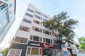 Treebo Emirates Suites Indiranagar