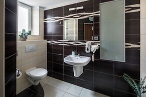 The Royal Patch Aparthotel