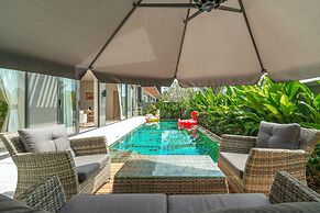 Modern 2-Level Pool Villa Long One A5