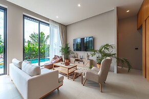 Modern 2-Level Pool Villa Long One A5
