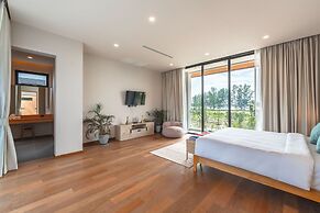 Modern 2-Level Pool Villa Long One A5