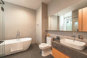 Modern 2-Level Pool Villa Long One A5