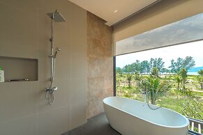 Modern 2-Level Pool Villa Long One A5