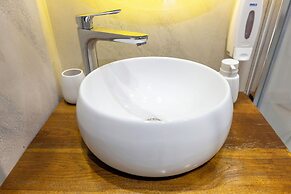 Aiastay Bucharest River Apartments