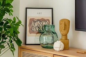 Aiastay Bucharest River Apartments