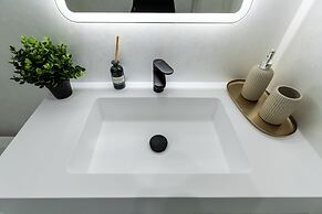 Aiastay Bucharest River Apartments